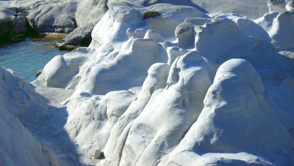 Milos plage de Sarakiniko
